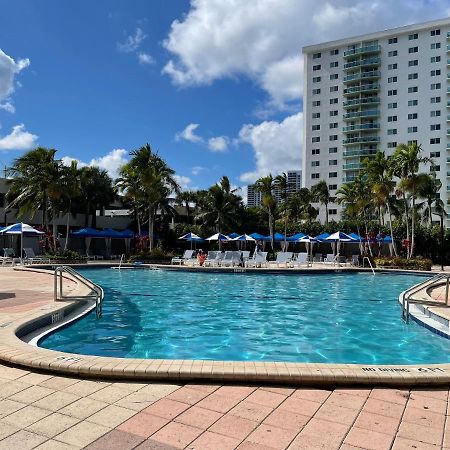 Sunny Isles Comfor Apartments Ocean Reserve ไมอามีบีช ภายนอก รูปภาพ