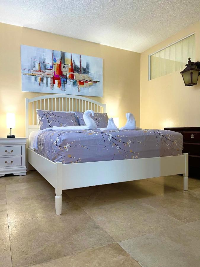 Sunny Isles Comfor Apartments Ocean Reserve ไมอามีบีช ภายนอก รูปภาพ